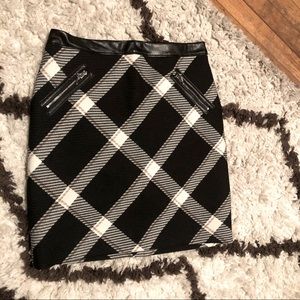 White house black market skirt
